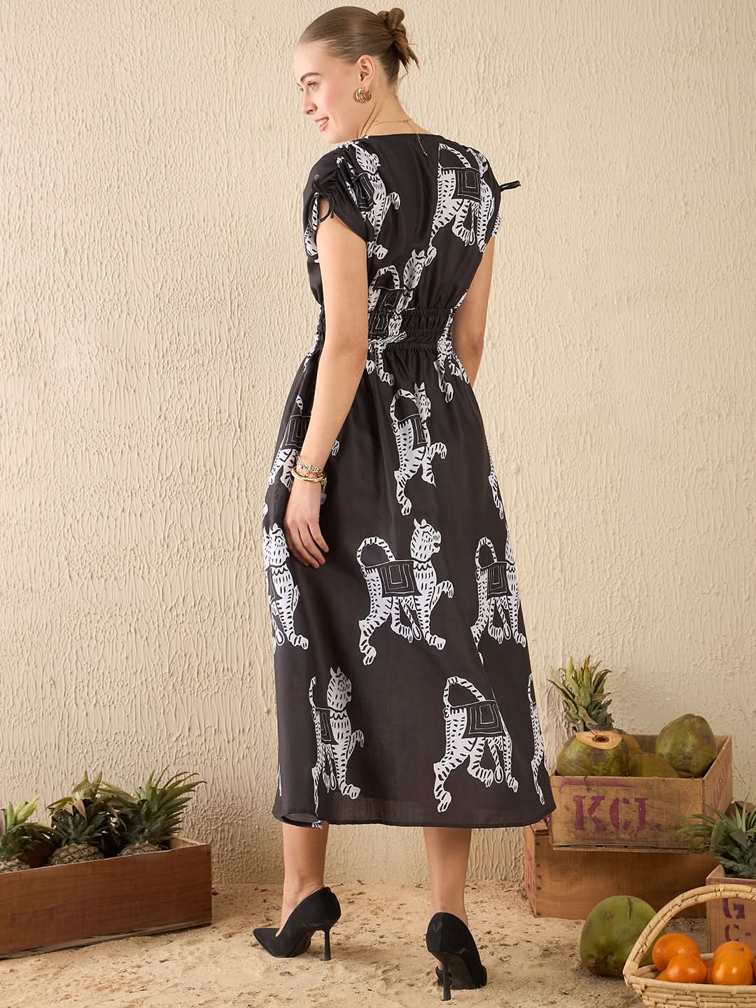 Bow Detailed Ruched Midi Dress