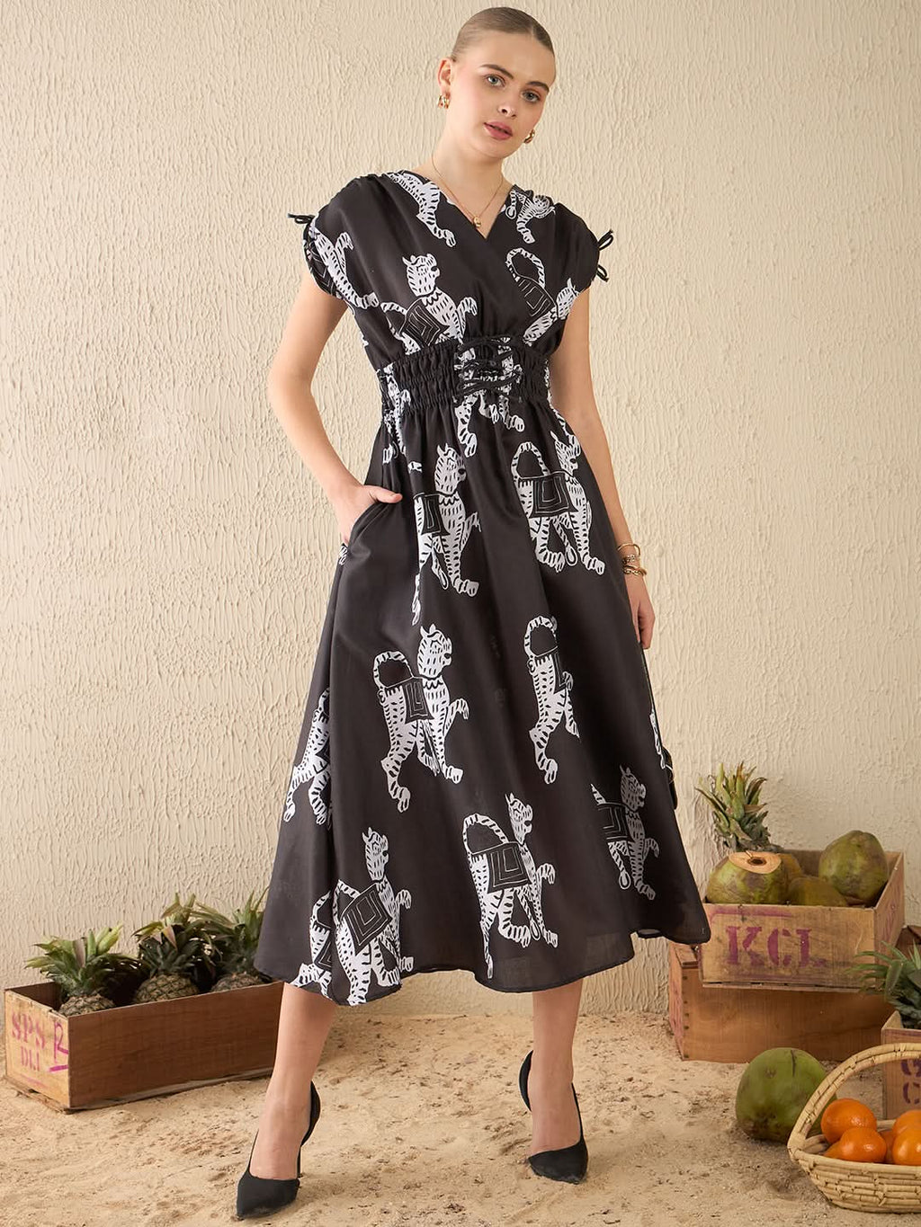 Bow Detailed Ruched Midi Dress