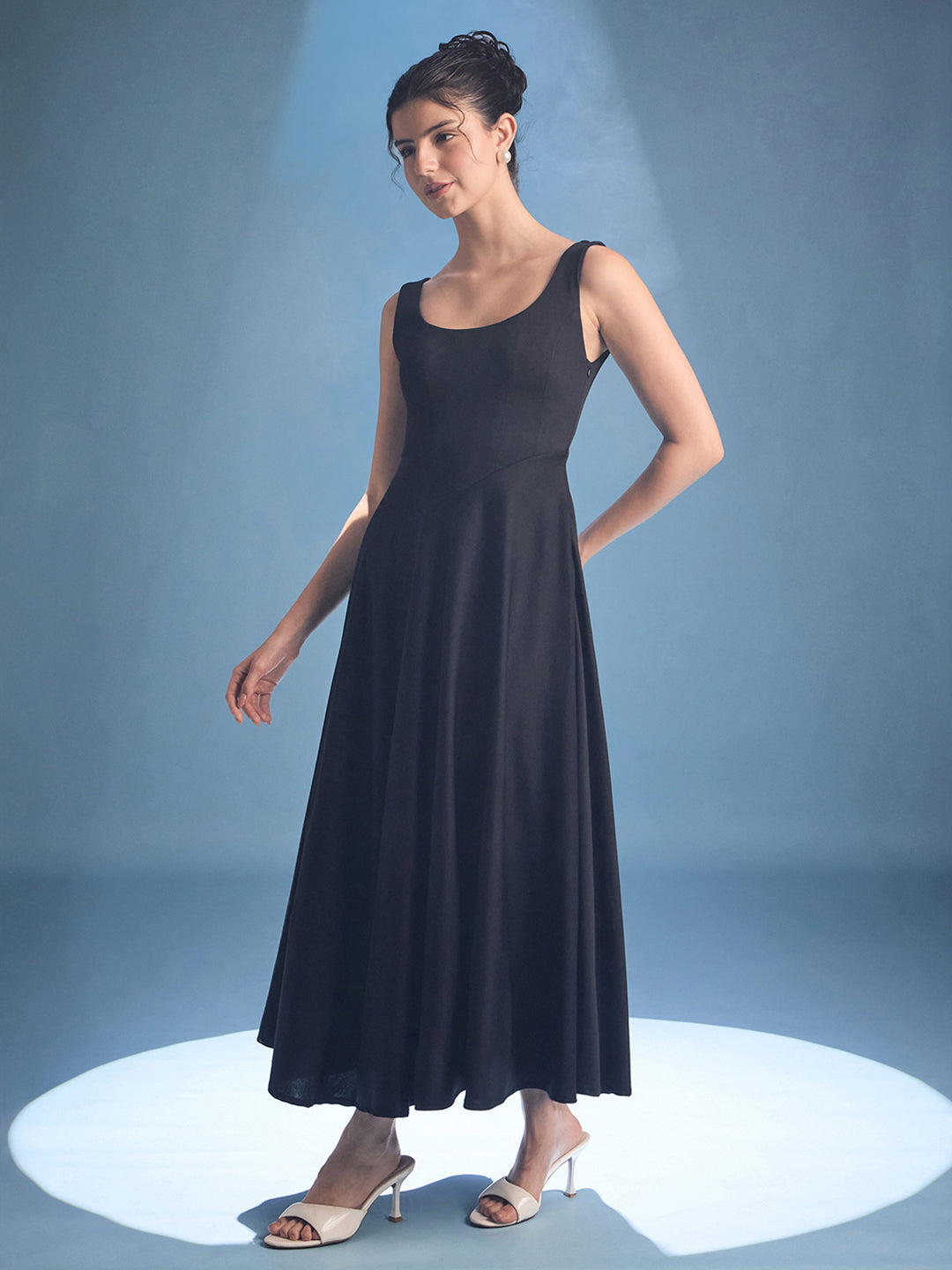 Stretchable Corset Fit & Flare Midi Dress
