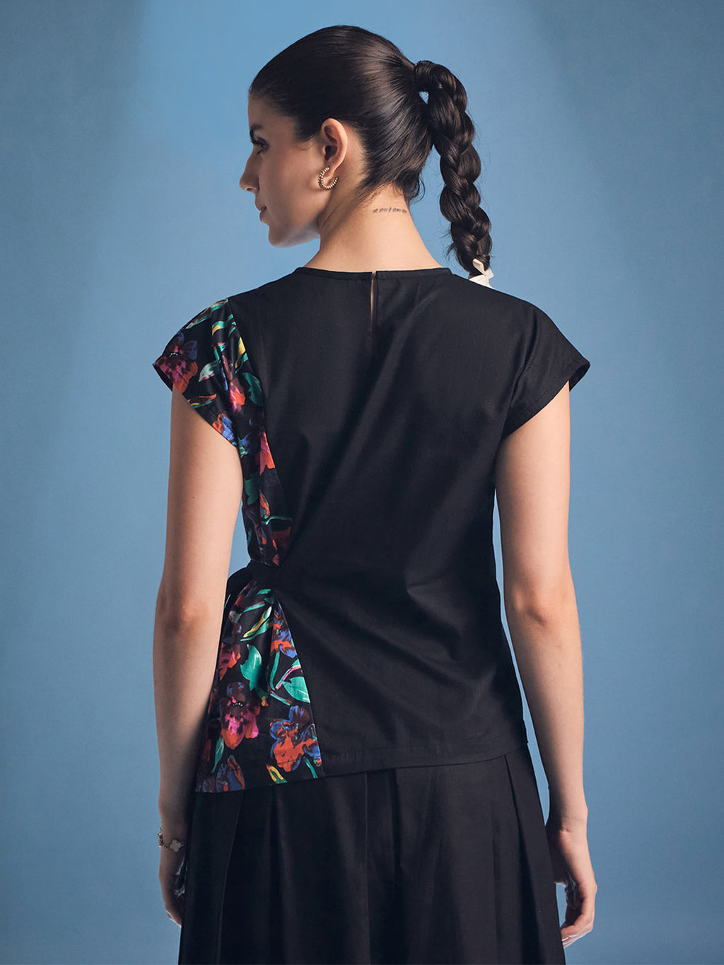Contrast Tie Up Cotton Top