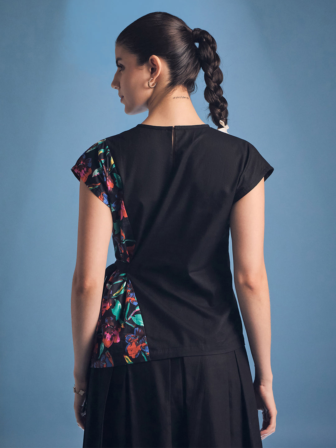 Contrast Tie Up Cotton Top
