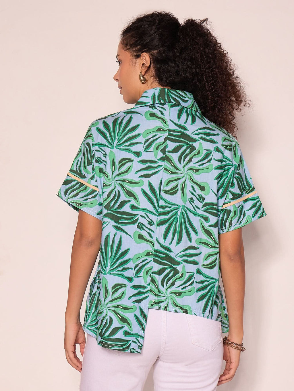 Cotton Boxy Shirt With Asymmetric Contrast Pocket