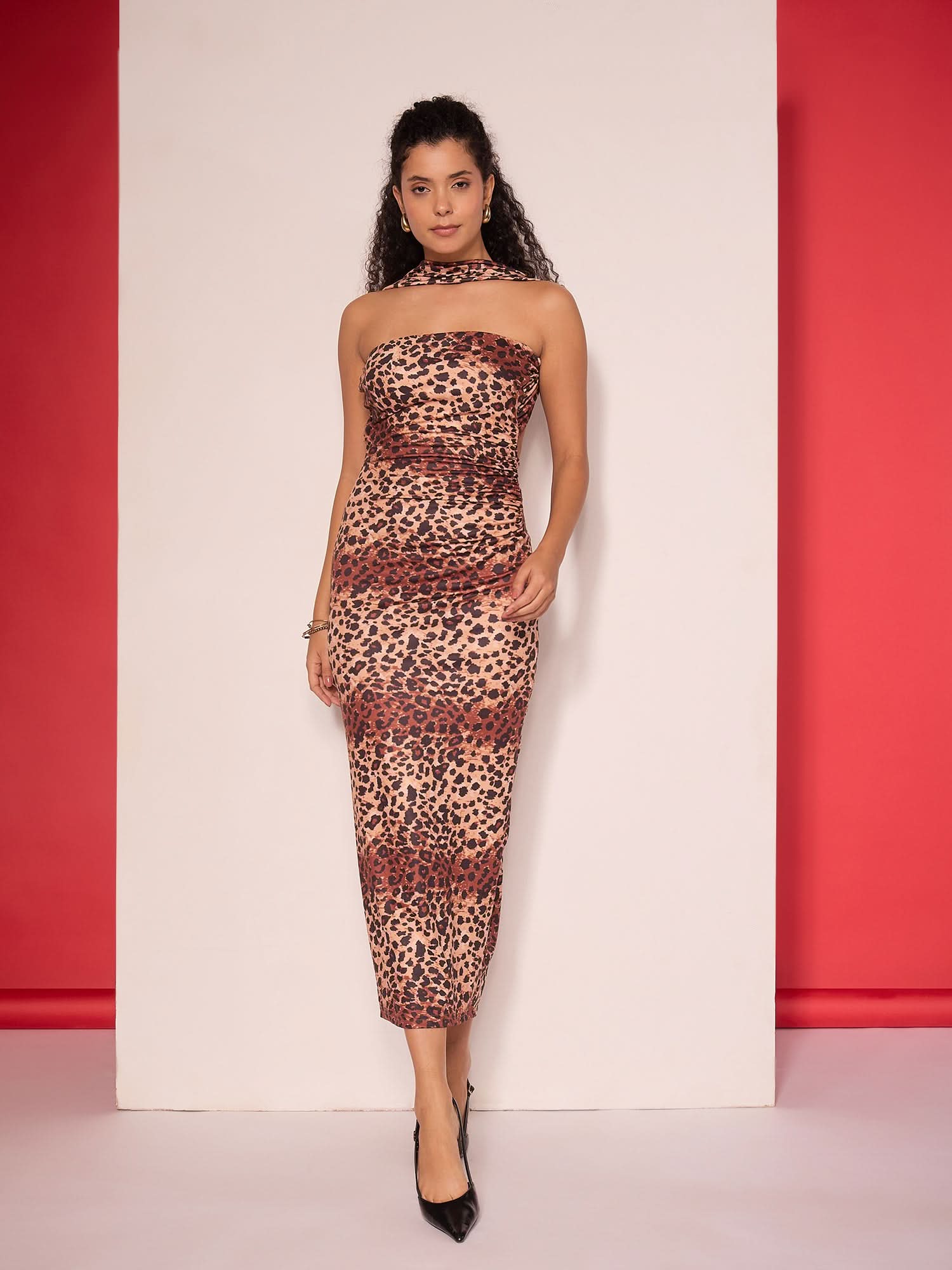 Stretchable Bandeau Scarf Maxi Dress