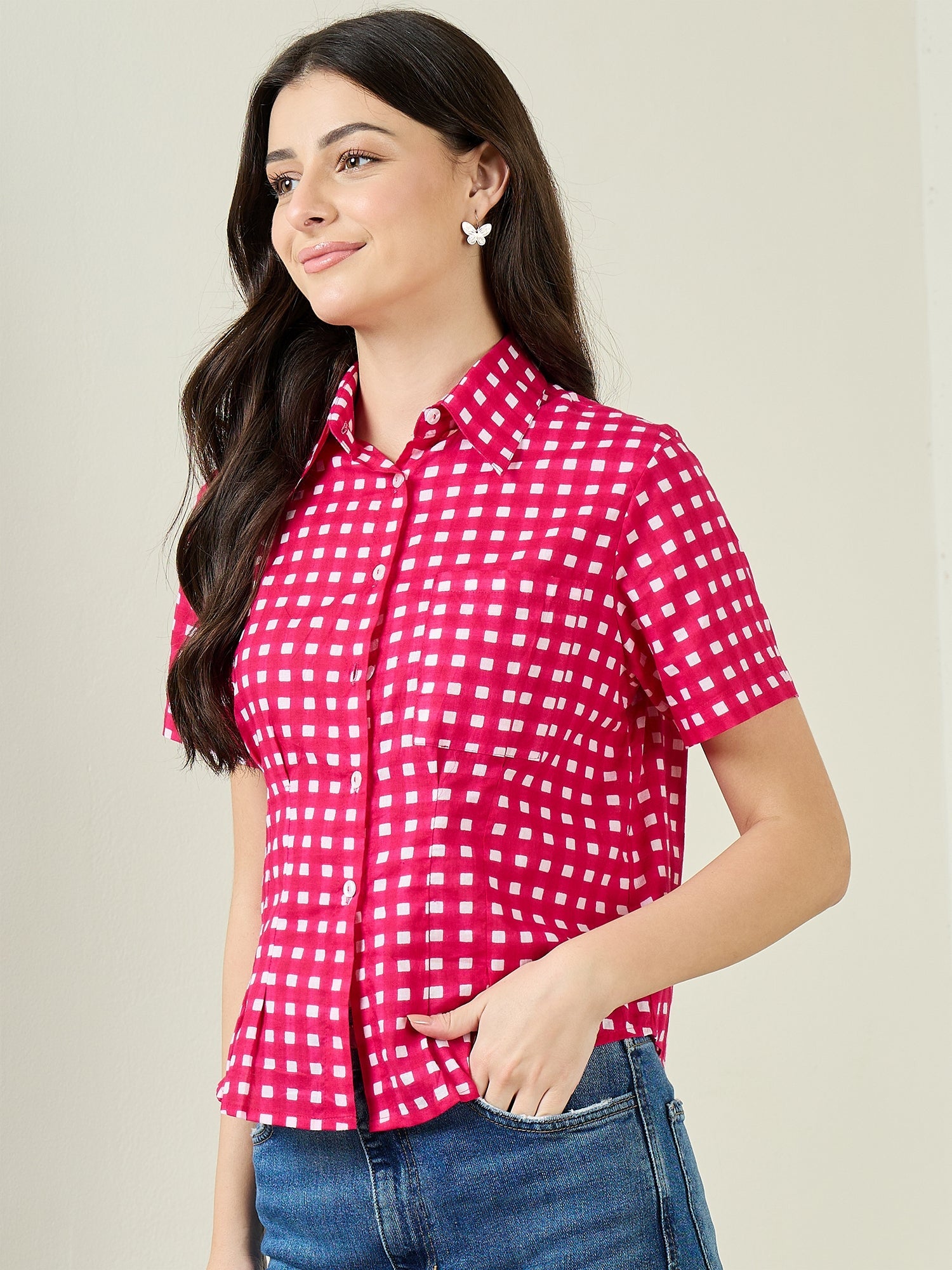 Cotton Half Sleeve Fitted Shirt