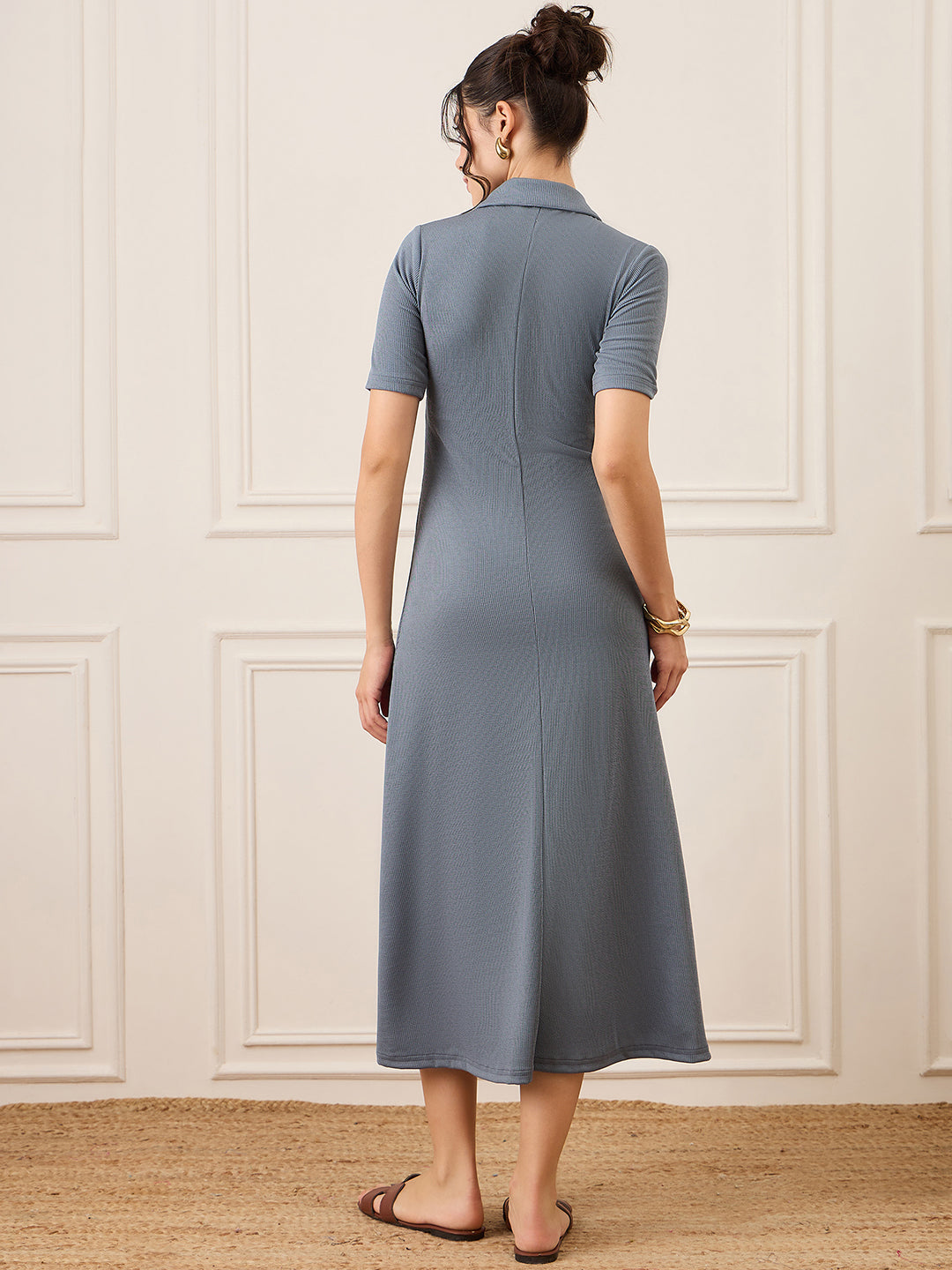 Stretchable Front Zip-up Midi Dress