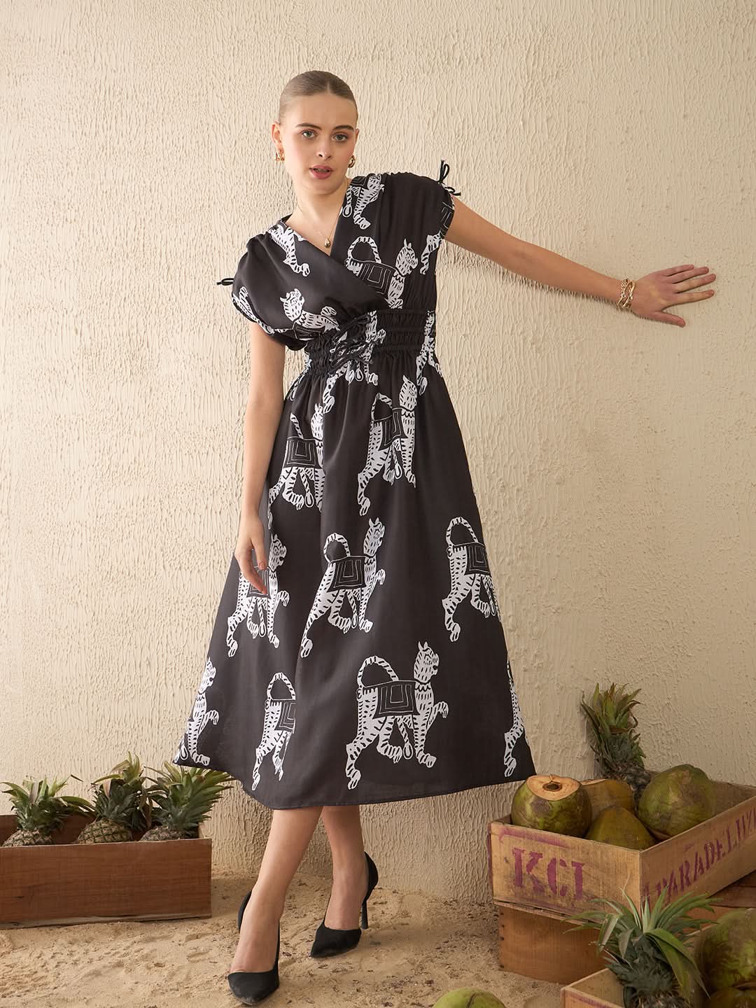 Bow Detailed Ruched Midi Dress